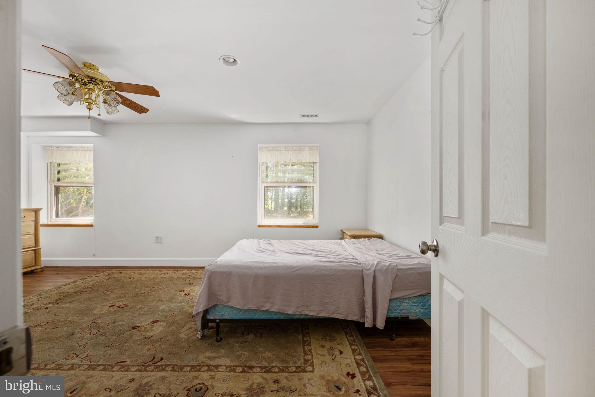 ALUM SPRING EAST - Residential