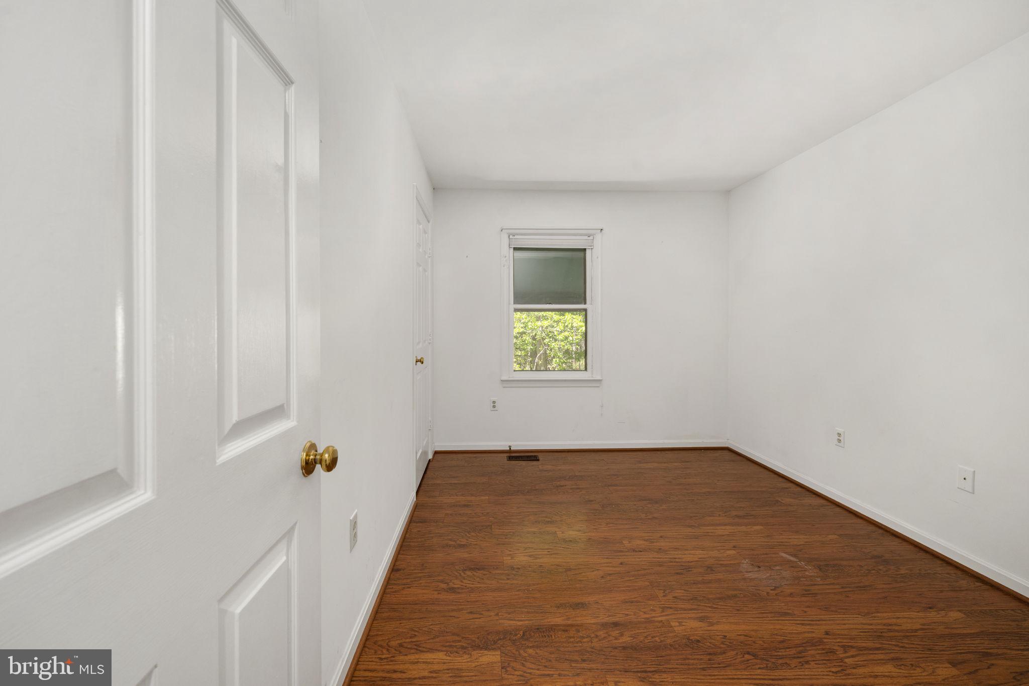 ALUM SPRING EAST - Residential