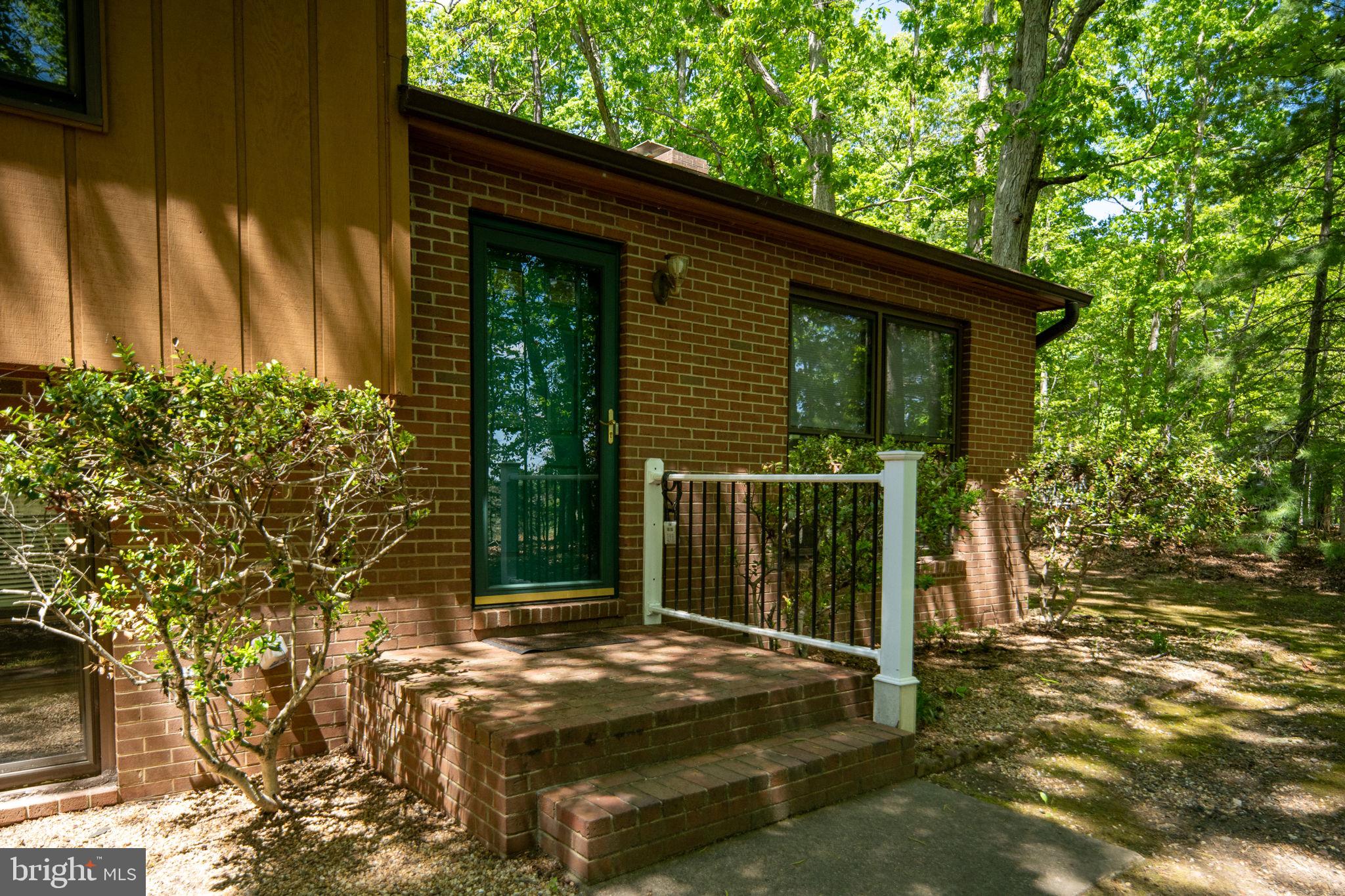 ALUM SPRING EAST - Residential