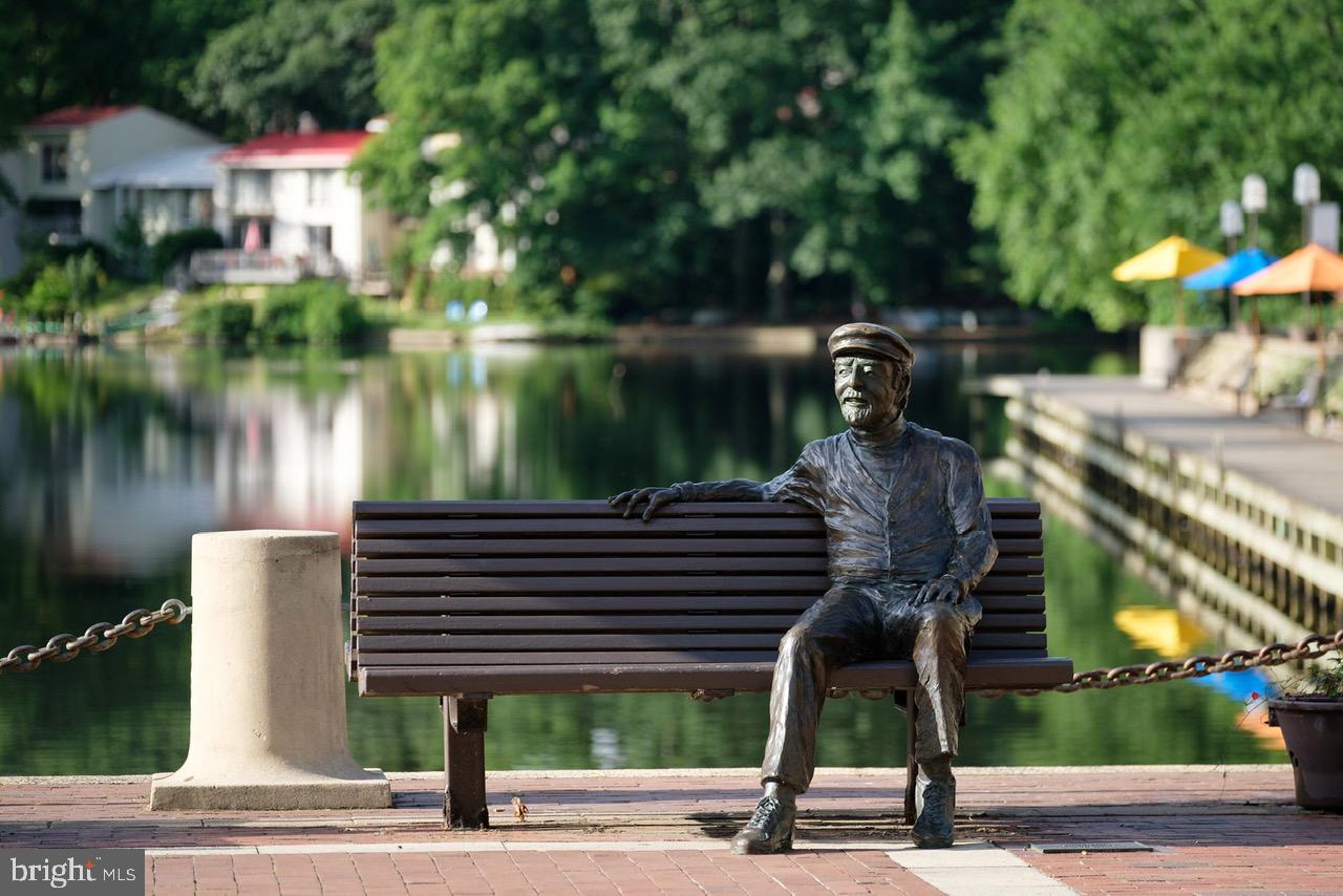 STRATFORD CONDOMINIUMS - Residential