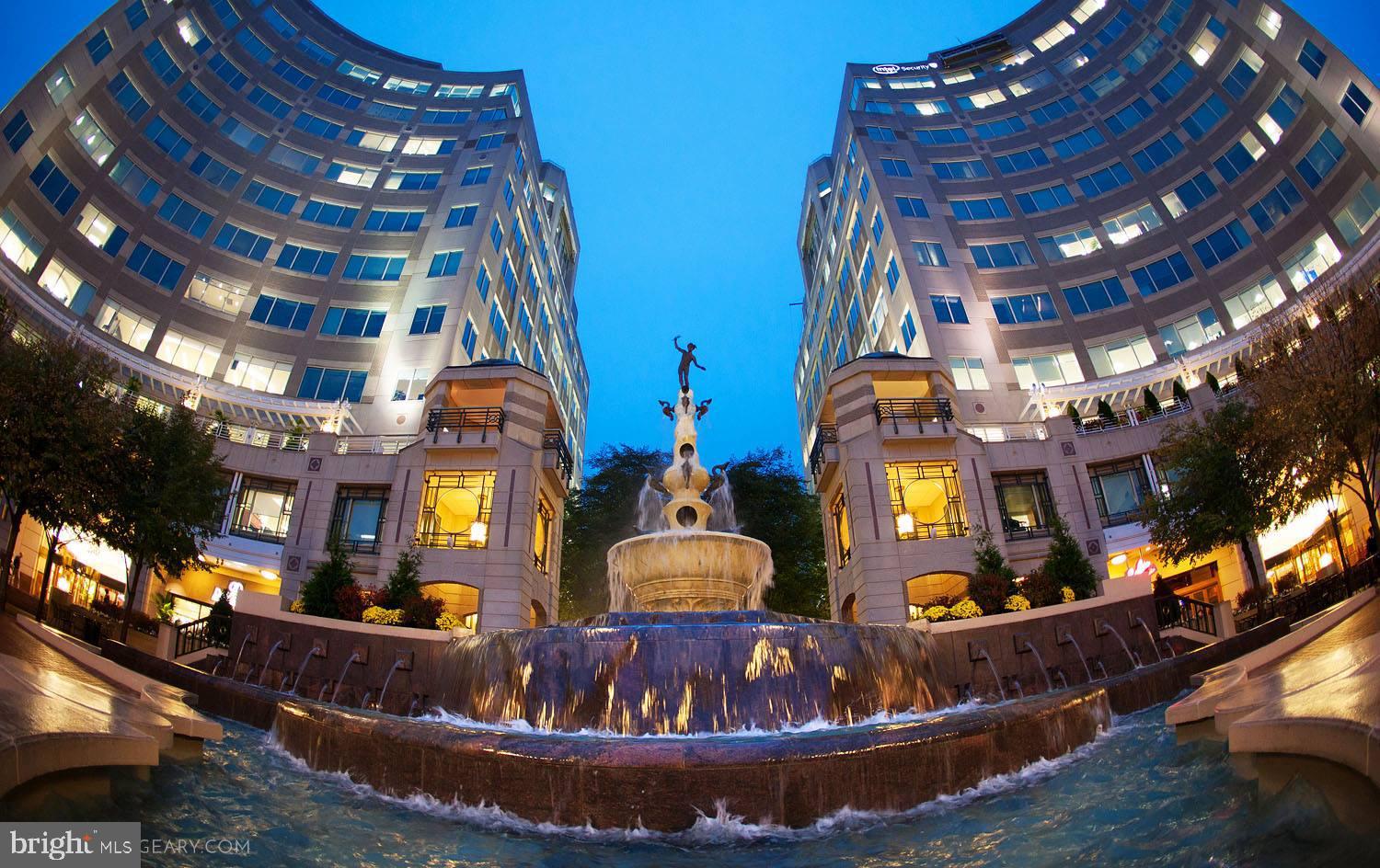 STRATFORD CONDOMINIUMS - Residential