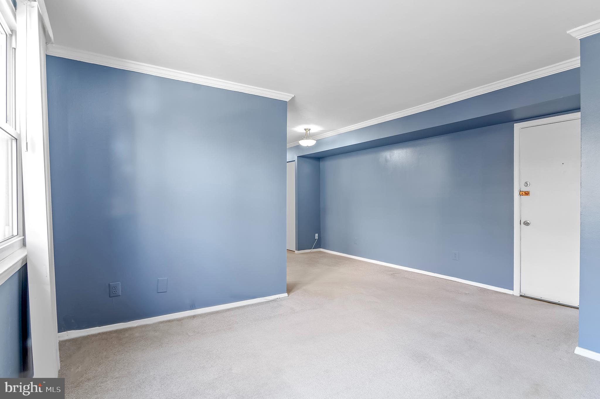 HIGHPOINTE CONDOMINIUM - Residential