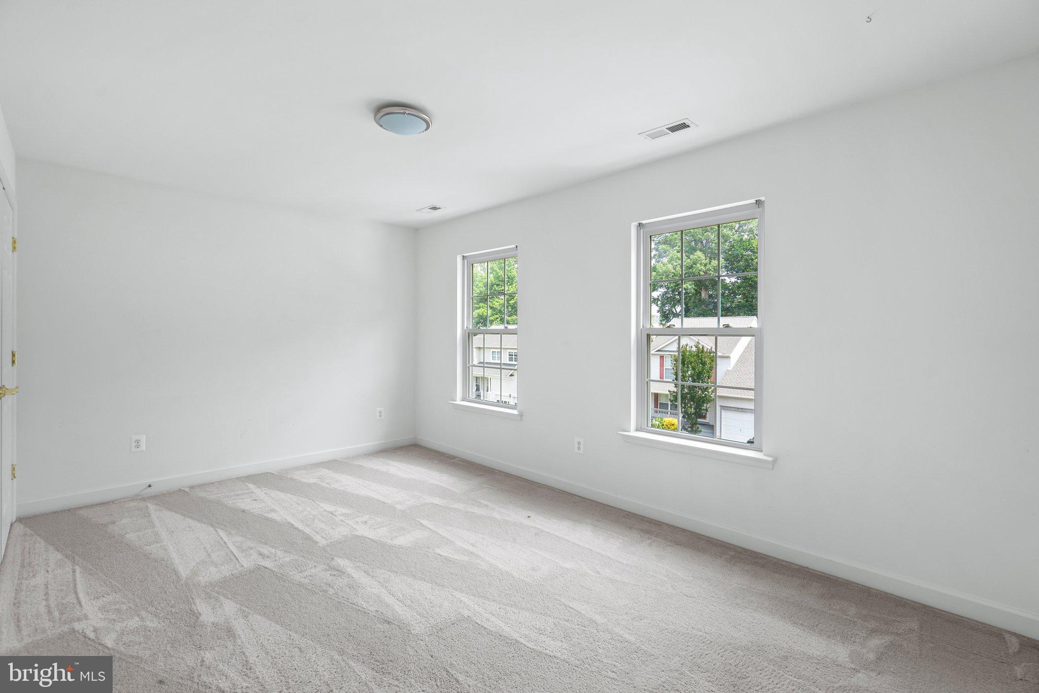 ACADEMY HILLS - Residential