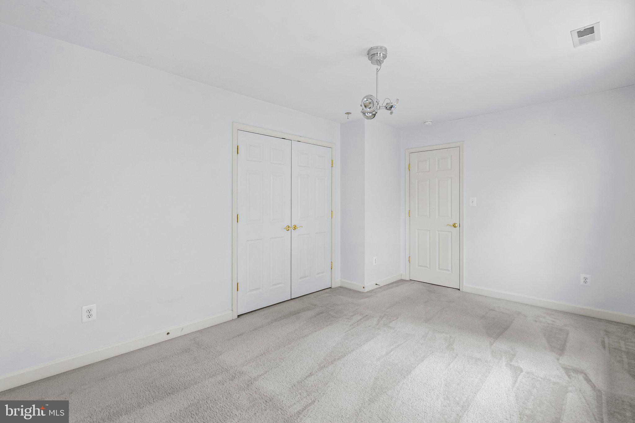 ACADEMY HILLS - Residential