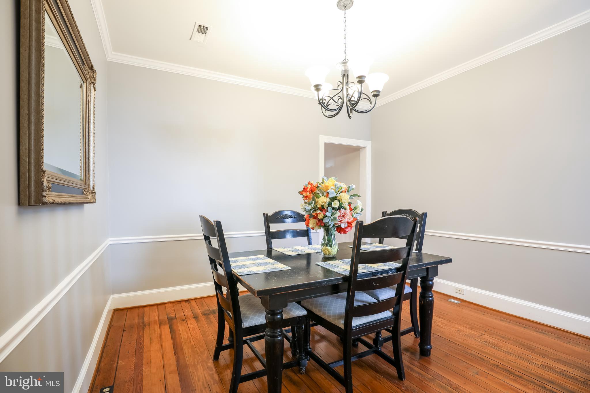 OLD TOWN ALEXANDRIA - Residential