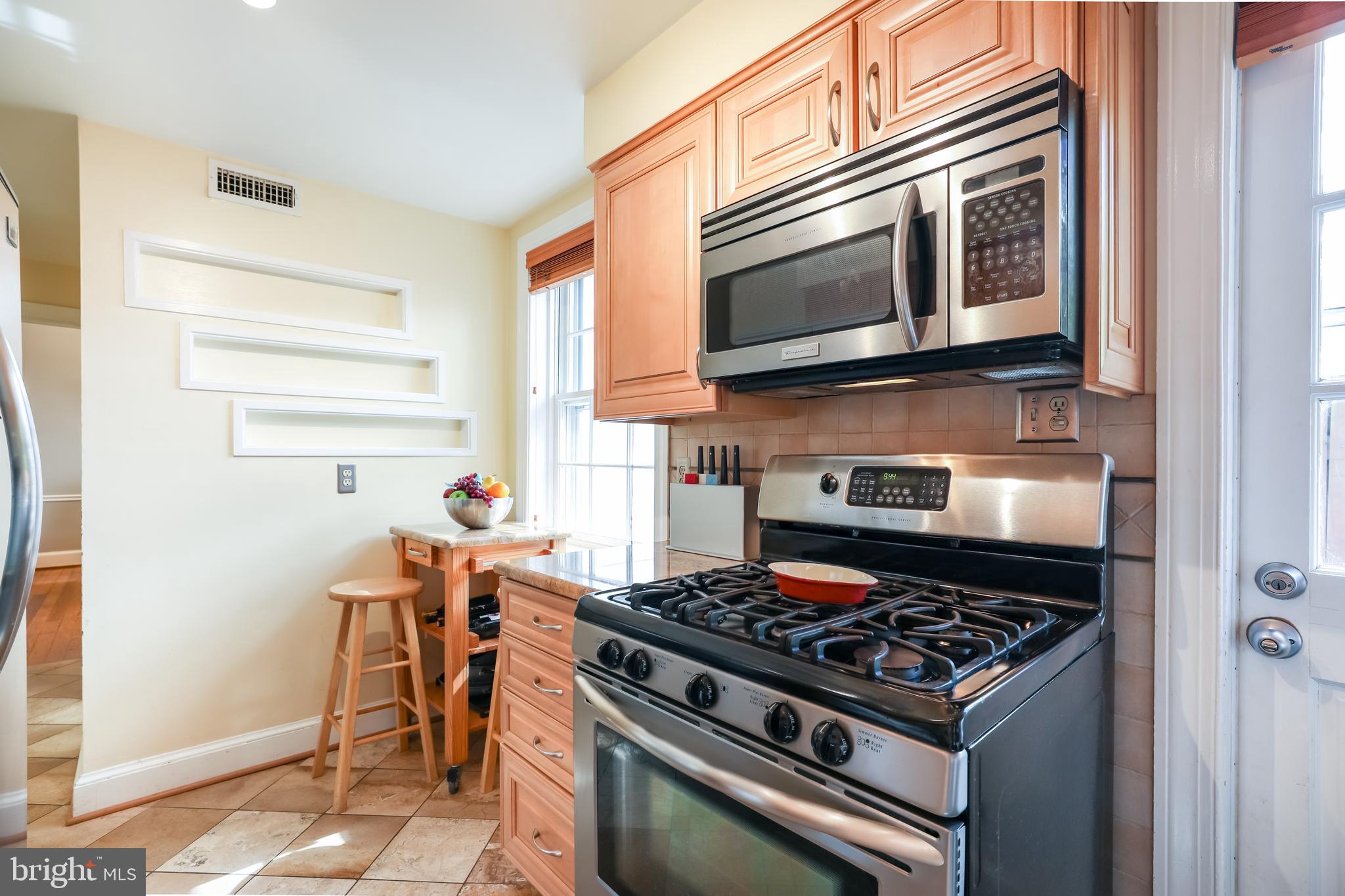 OLD TOWN ALEXANDRIA - Residential