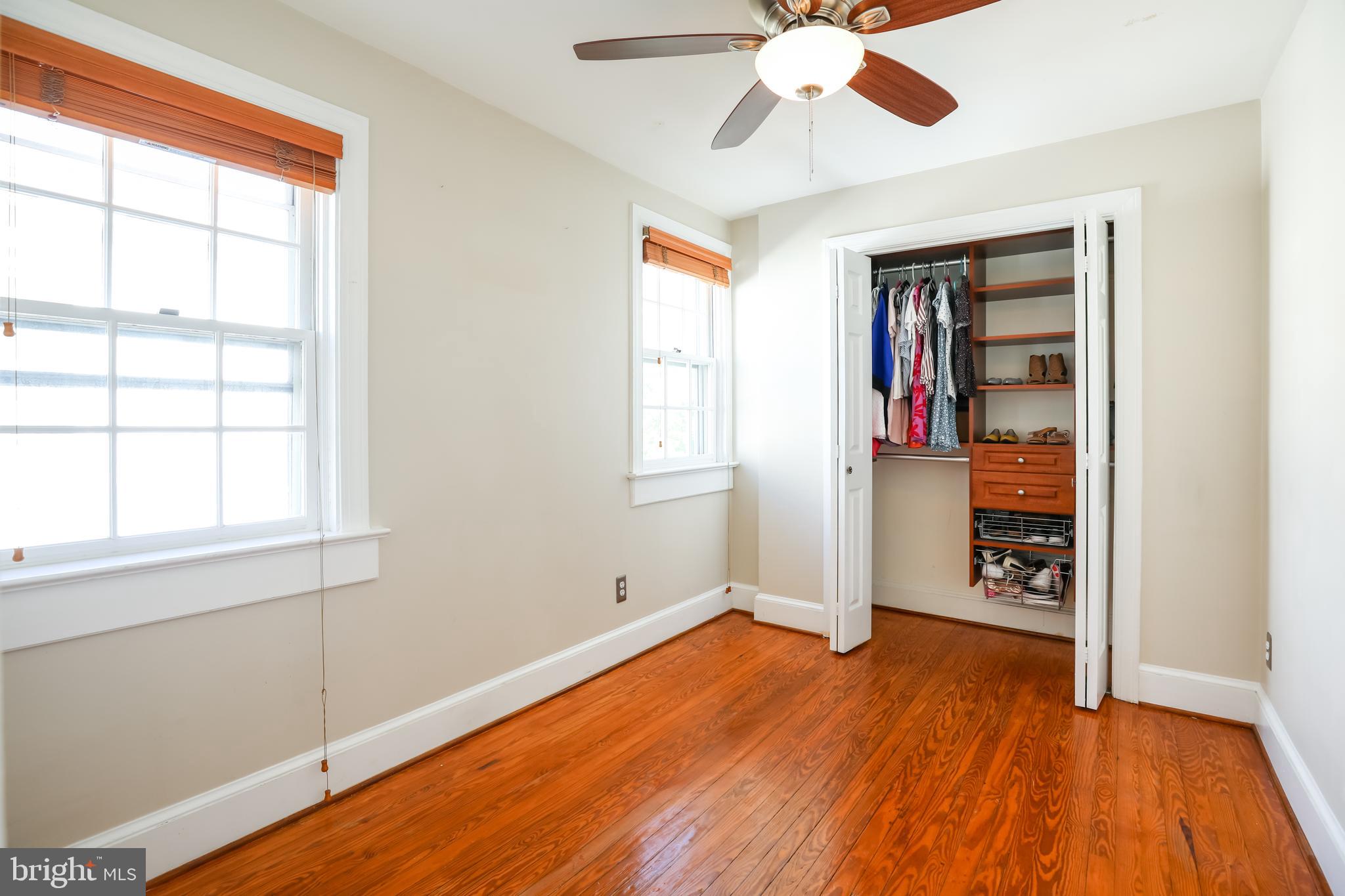 OLD TOWN ALEXANDRIA - Residential