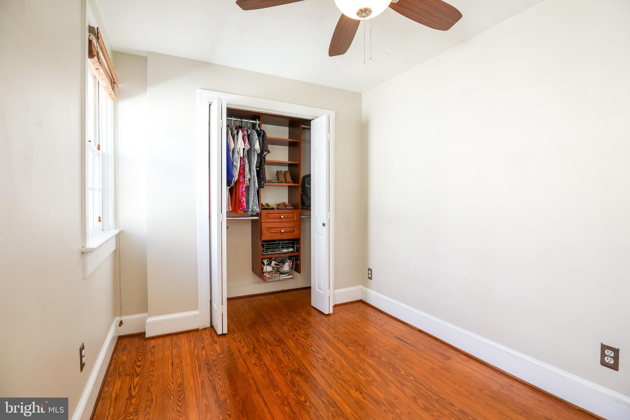 OLD TOWN ALEXANDRIA - Residential