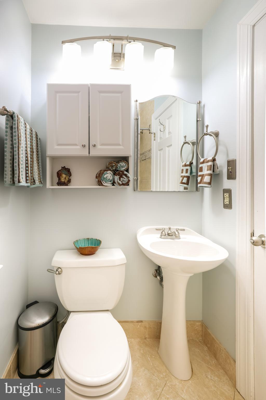 OLD TOWN ALEXANDRIA - Residential