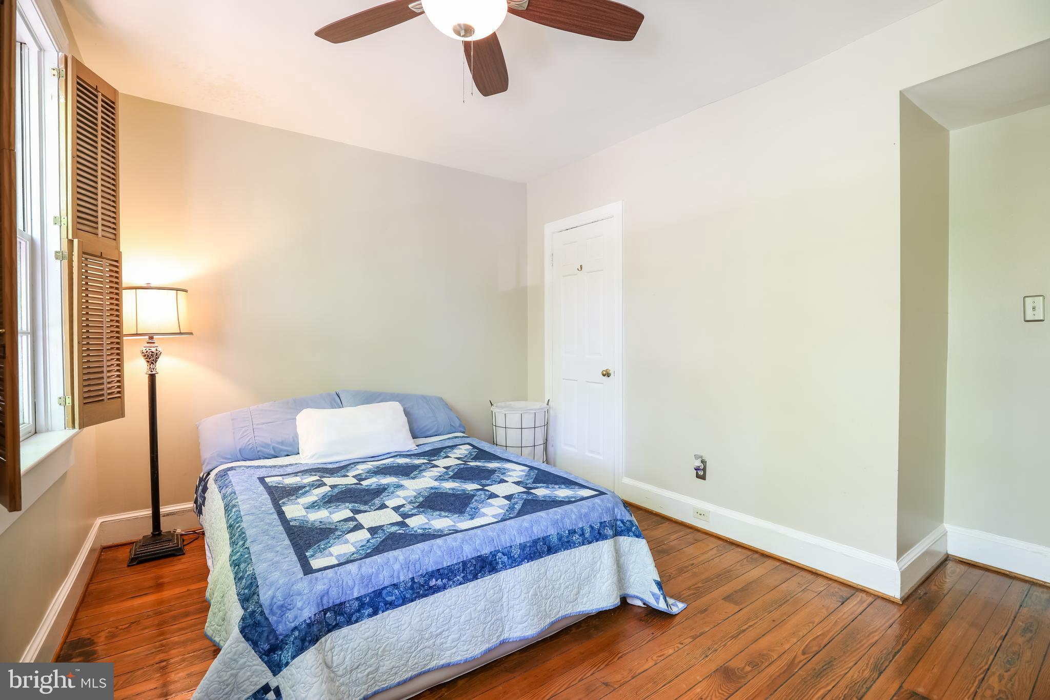 OLD TOWN ALEXANDRIA - Residential