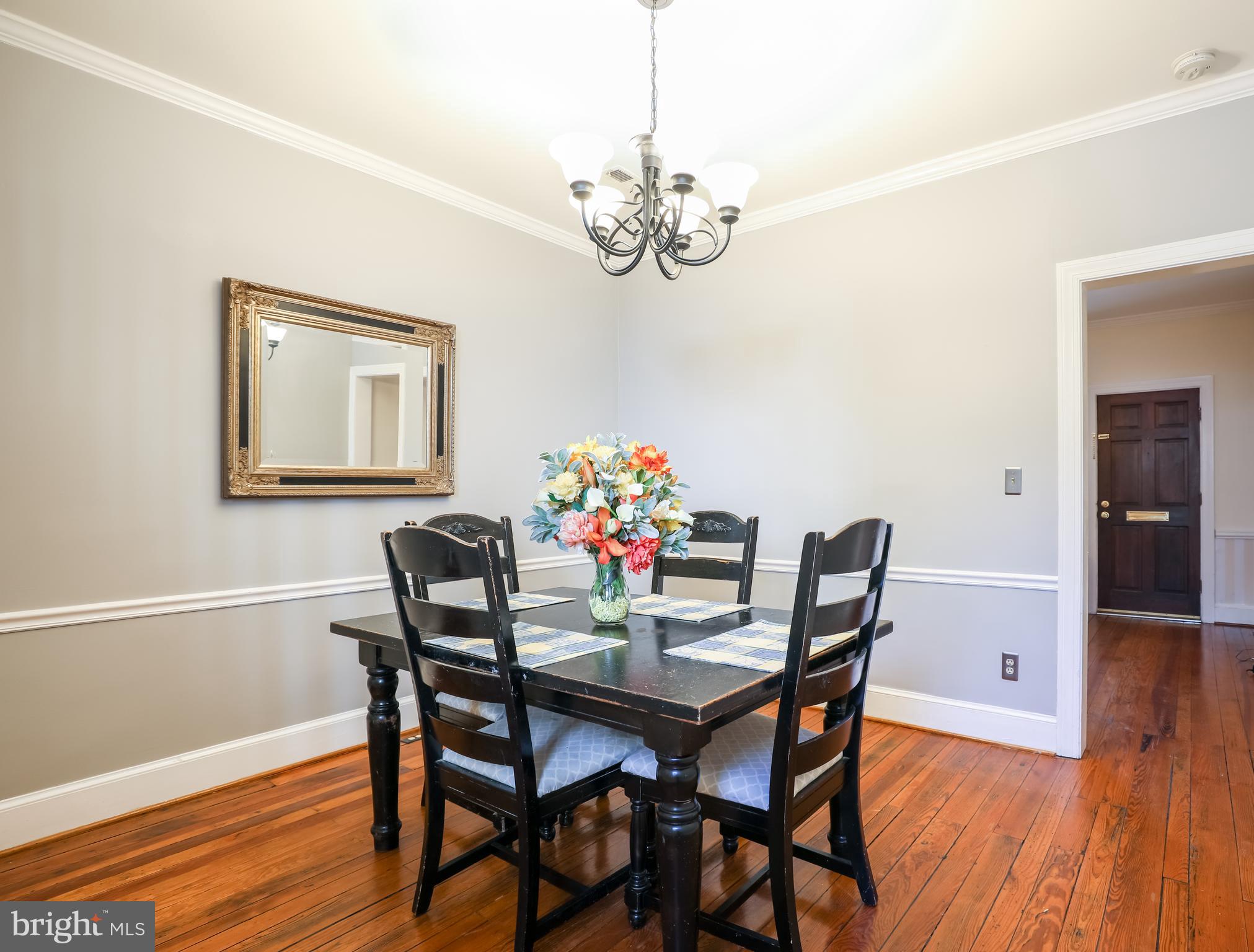 OLD TOWN ALEXANDRIA - Residential