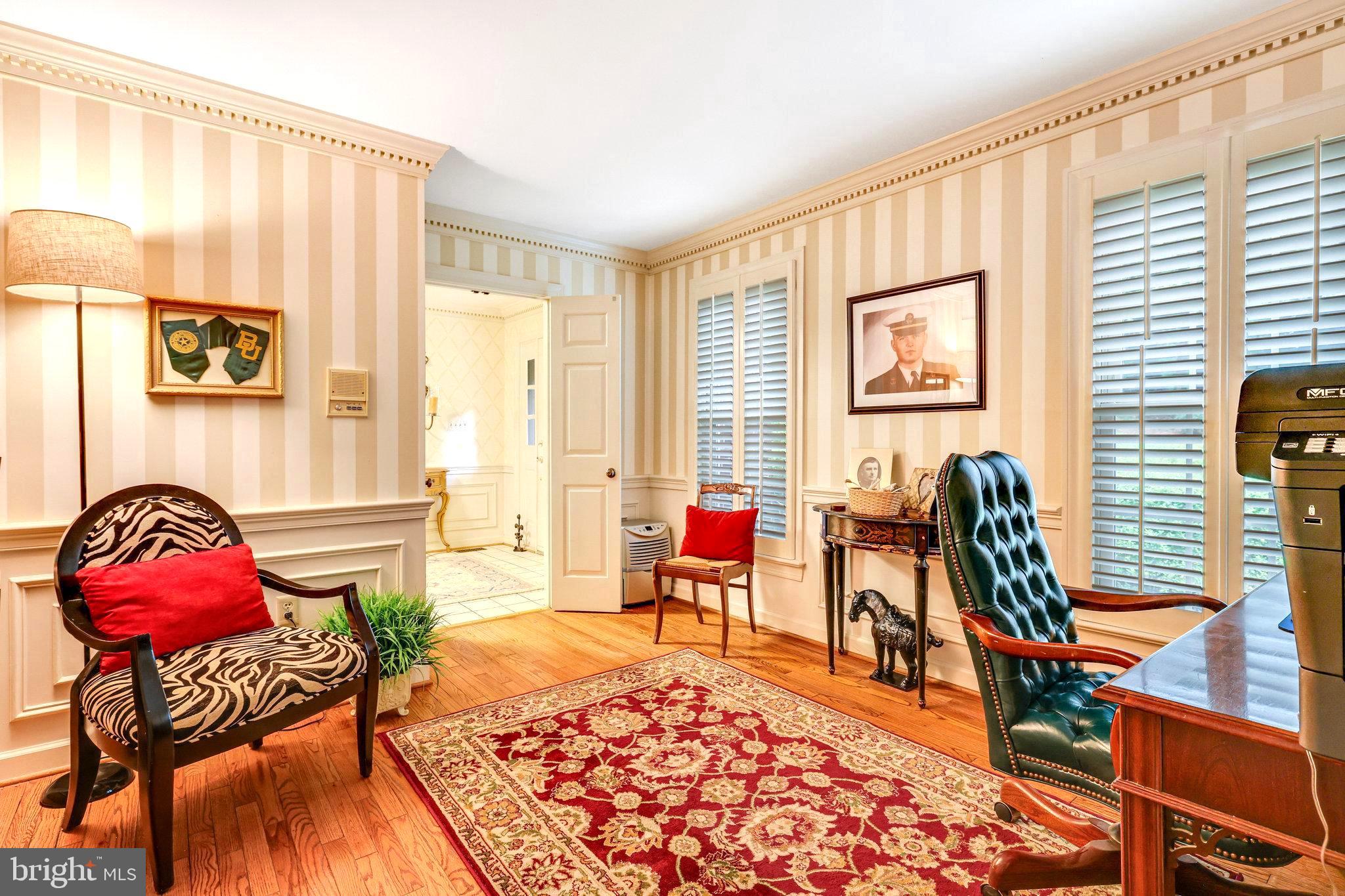 WAPLES MILL ESTATES - Residential