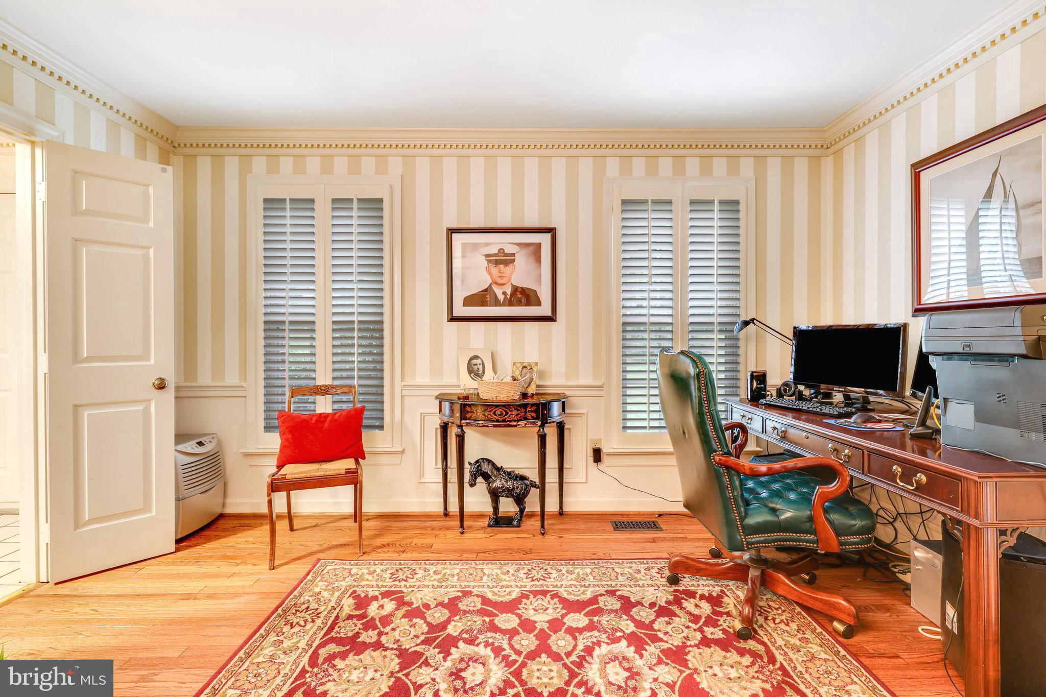 WAPLES MILL ESTATES - Residential