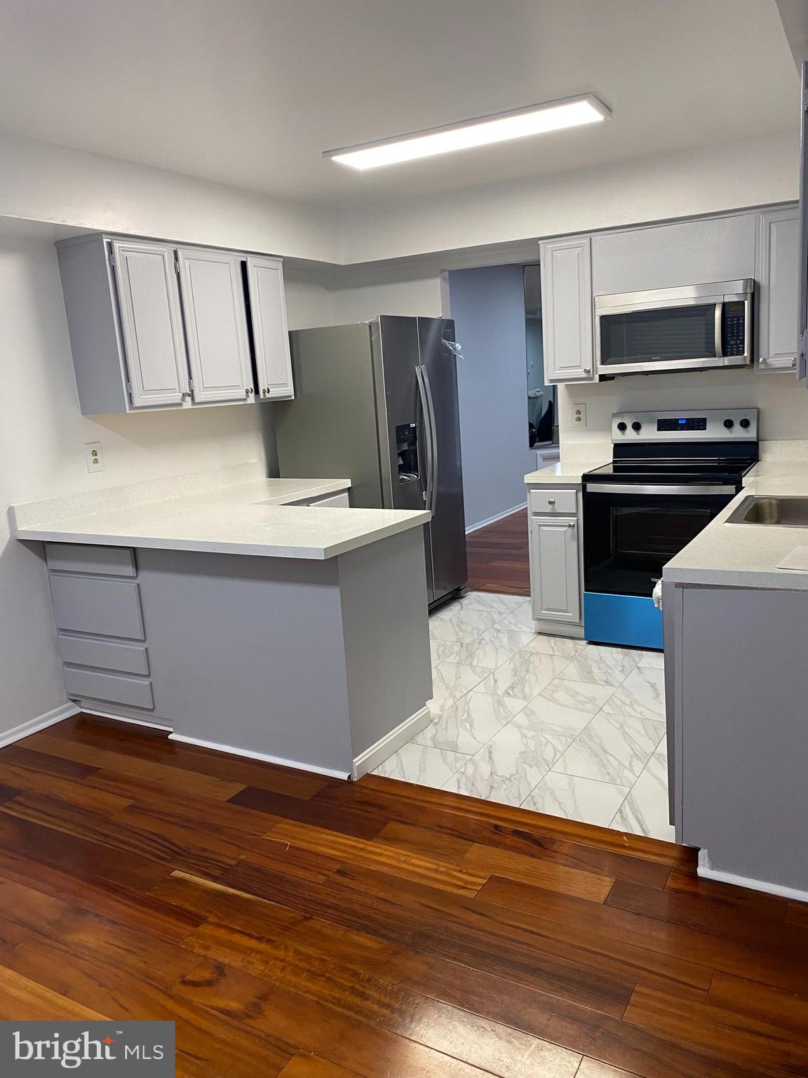 VILLAGE OF OWEN BROWN - Residential