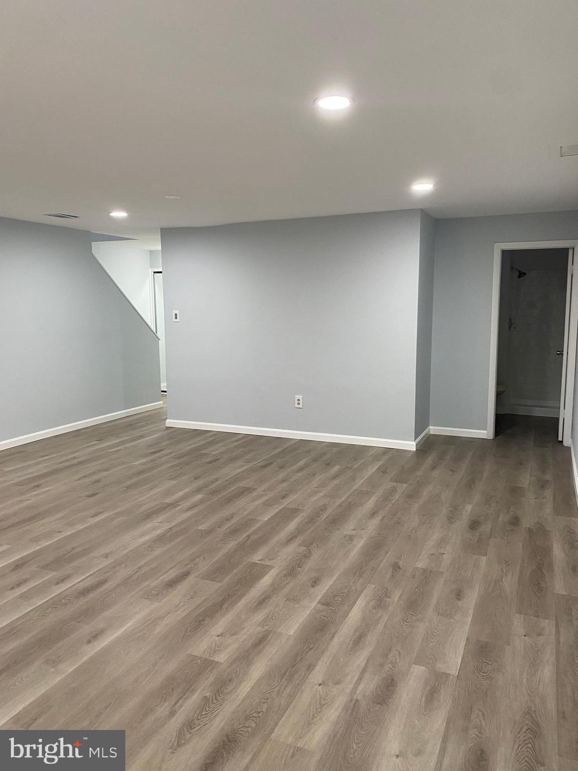 VILLAGE OF OWEN BROWN - Residential