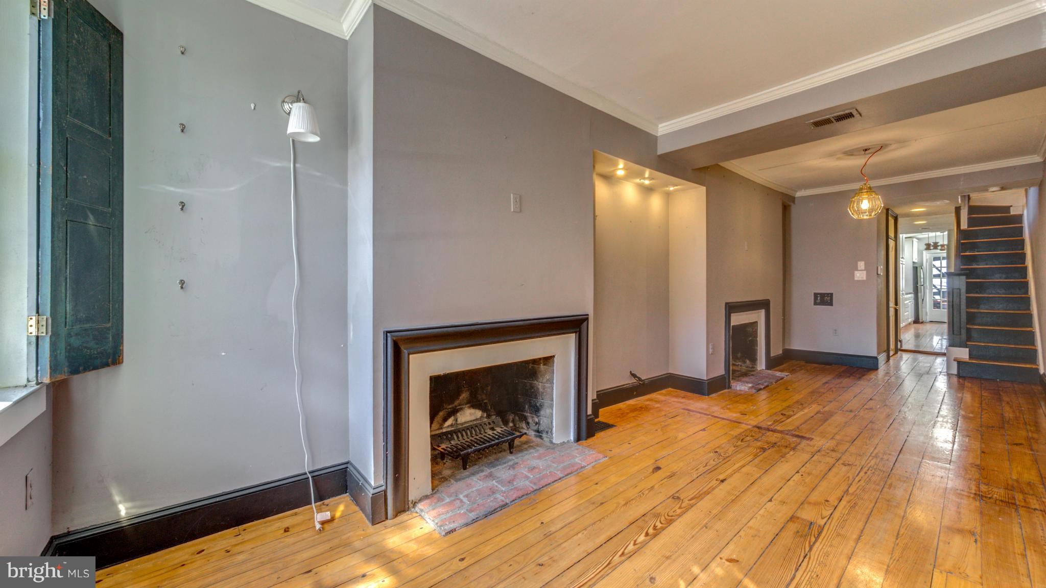 FEDERAL HILL HISTORIC DISTRICT - Residential Lease