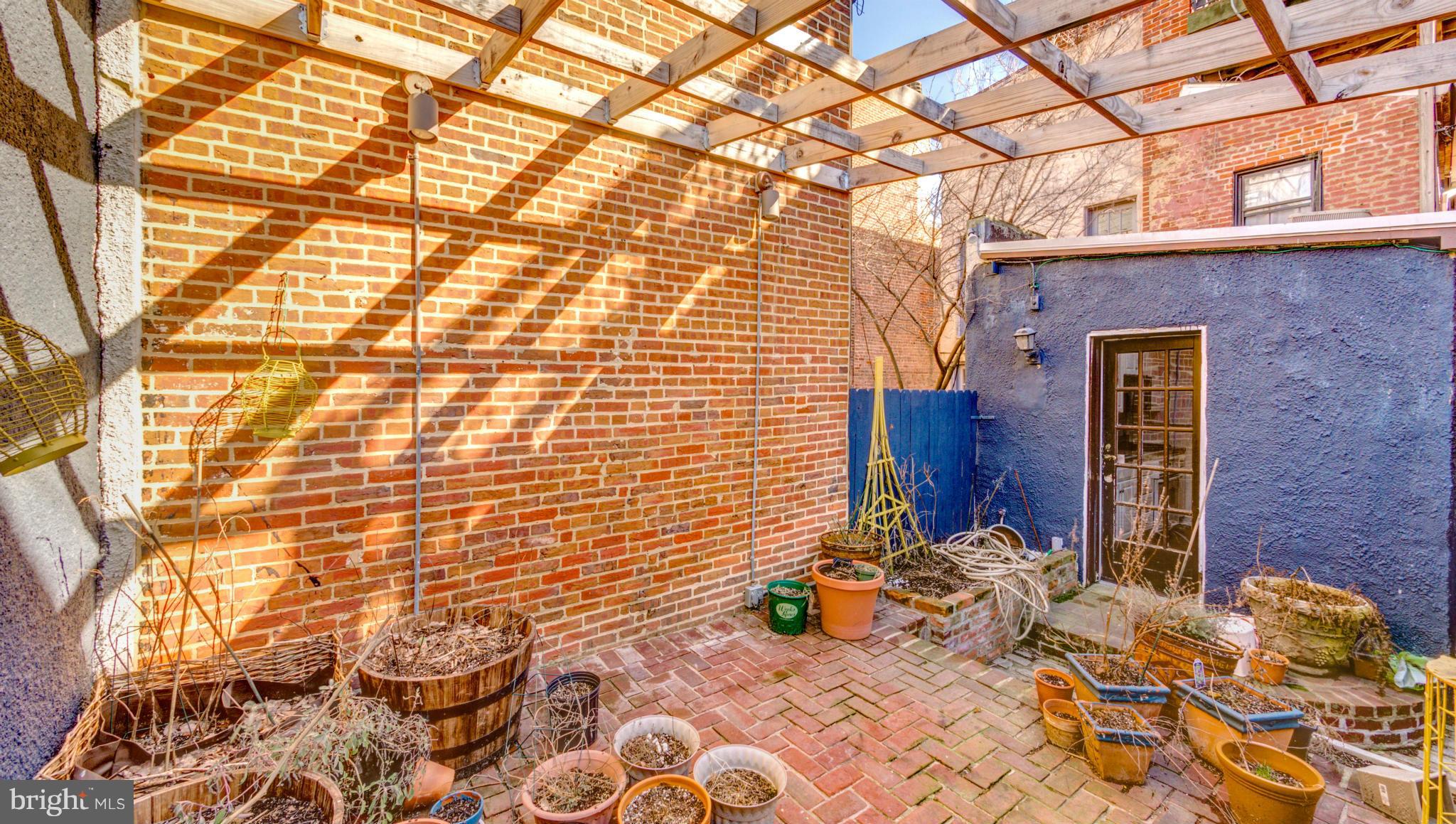 FEDERAL HILL HISTORIC DISTRICT - Residential Lease