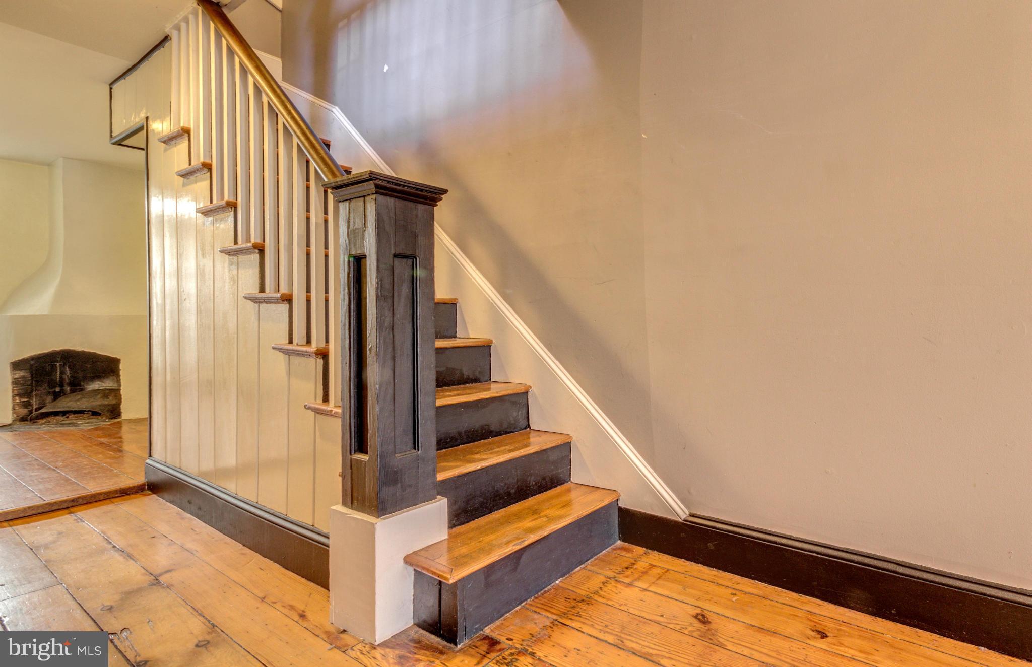 FEDERAL HILL HISTORIC DISTRICT - Residential Lease