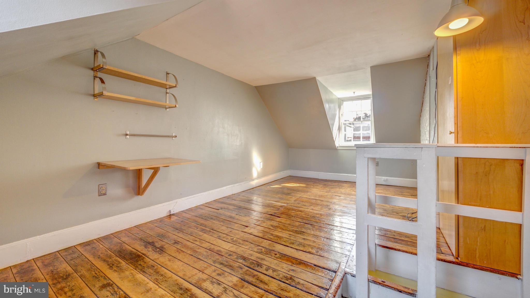 FEDERAL HILL HISTORIC DISTRICT - Residential Lease