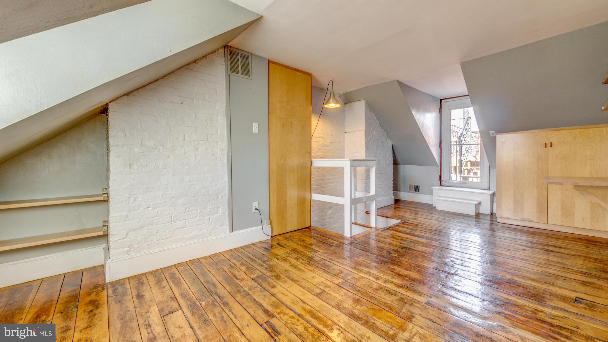 FEDERAL HILL HISTORIC DISTRICT - Residential Lease