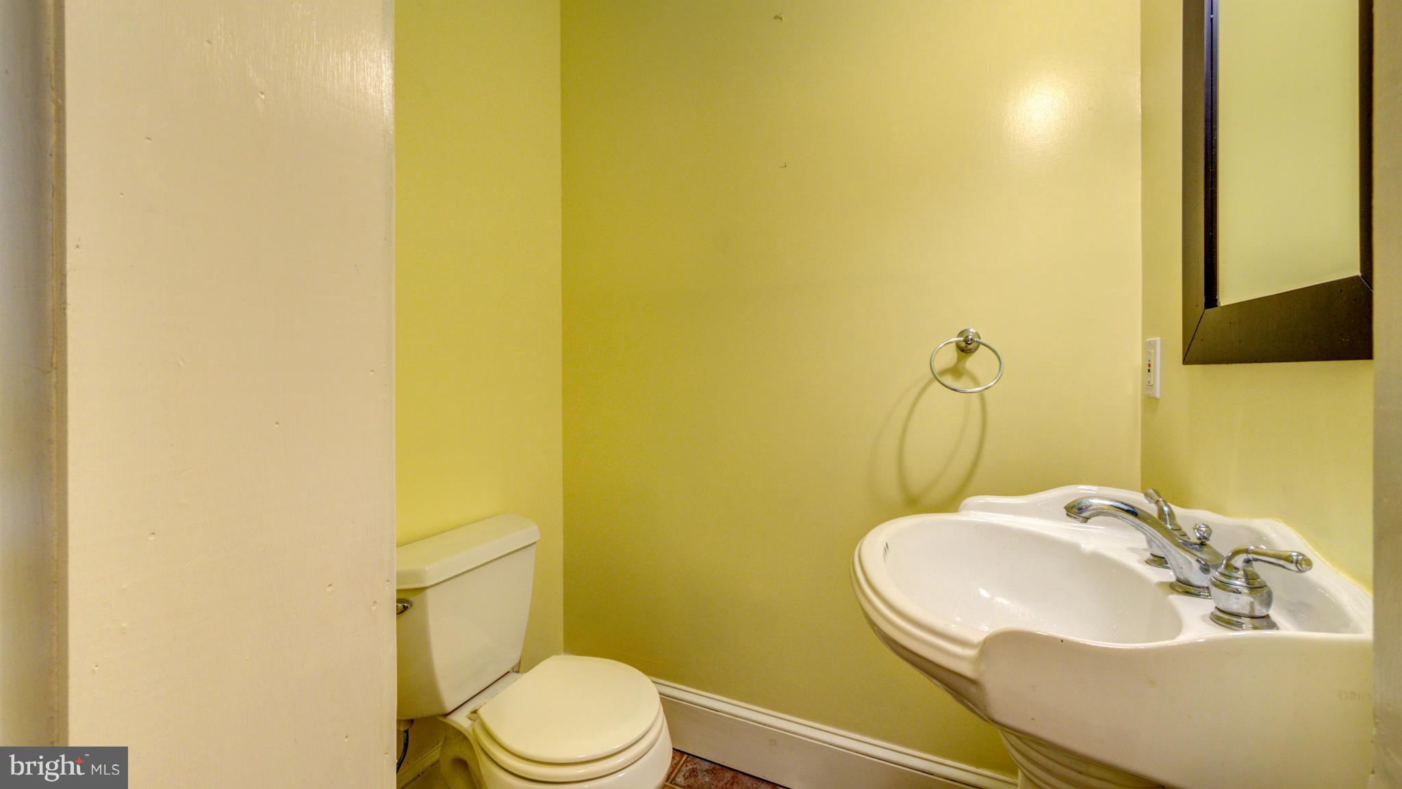 FEDERAL HILL HISTORIC DISTRICT - Residential Lease