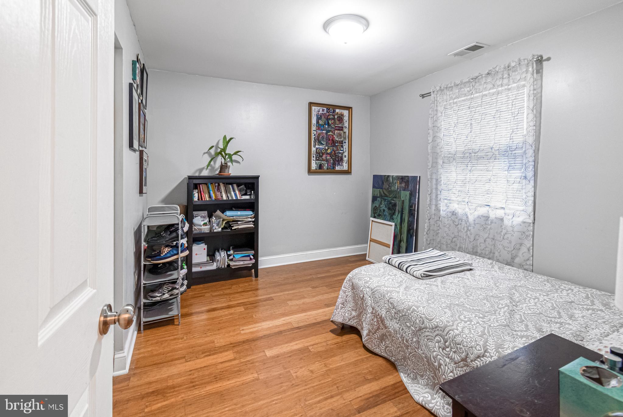 CAROLE HIGHLANDS - Residential