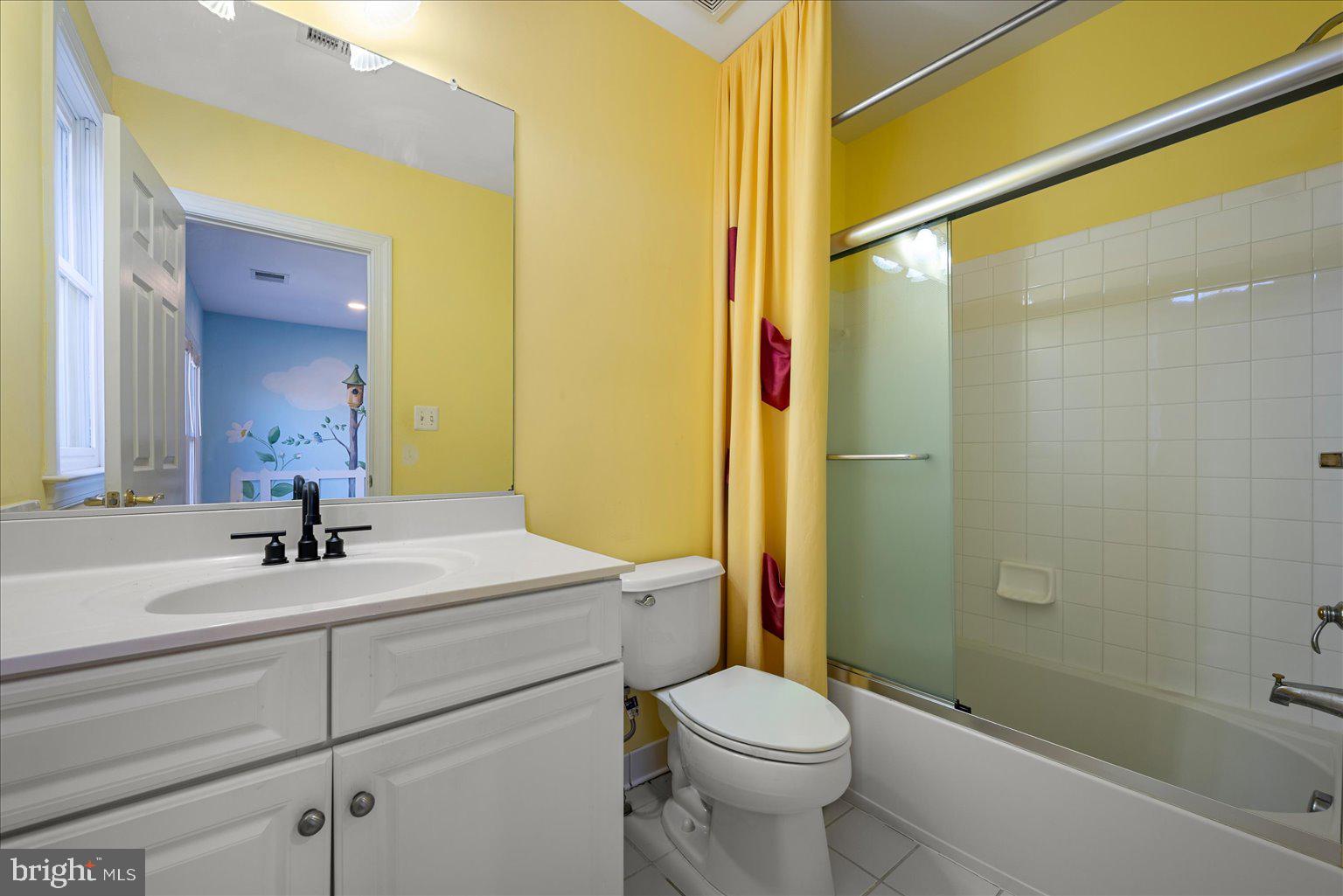 STONEWALL MANOR - Residential