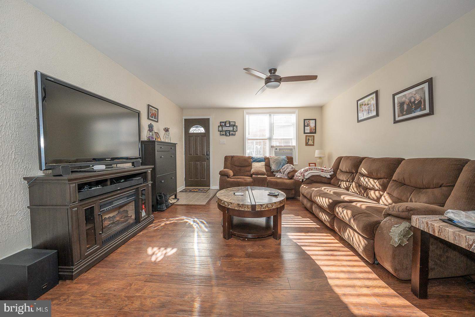 EAST PASSYUNK CROSSING - Residential