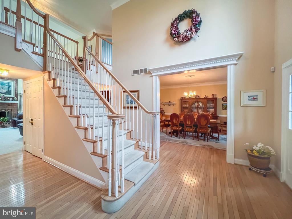 WASHINGTON CROSSING - Residential