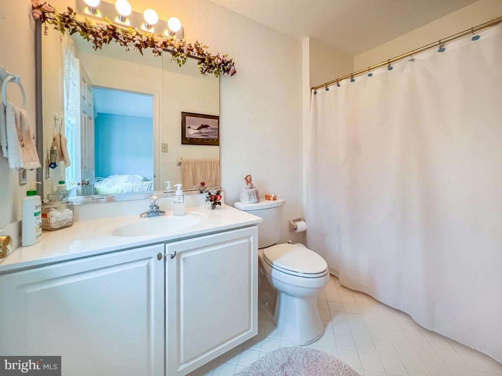 WASHINGTON CROSSING - Residential