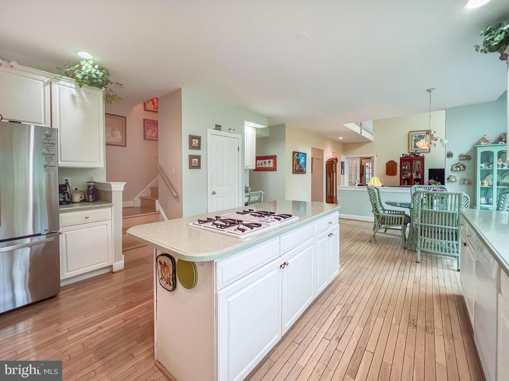 WASHINGTON CROSSING - Residential