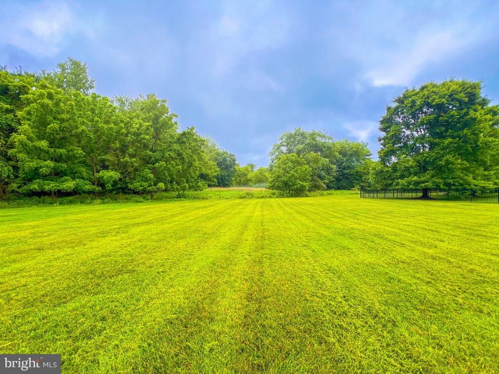 WASHINGTON CROSSING - Residential