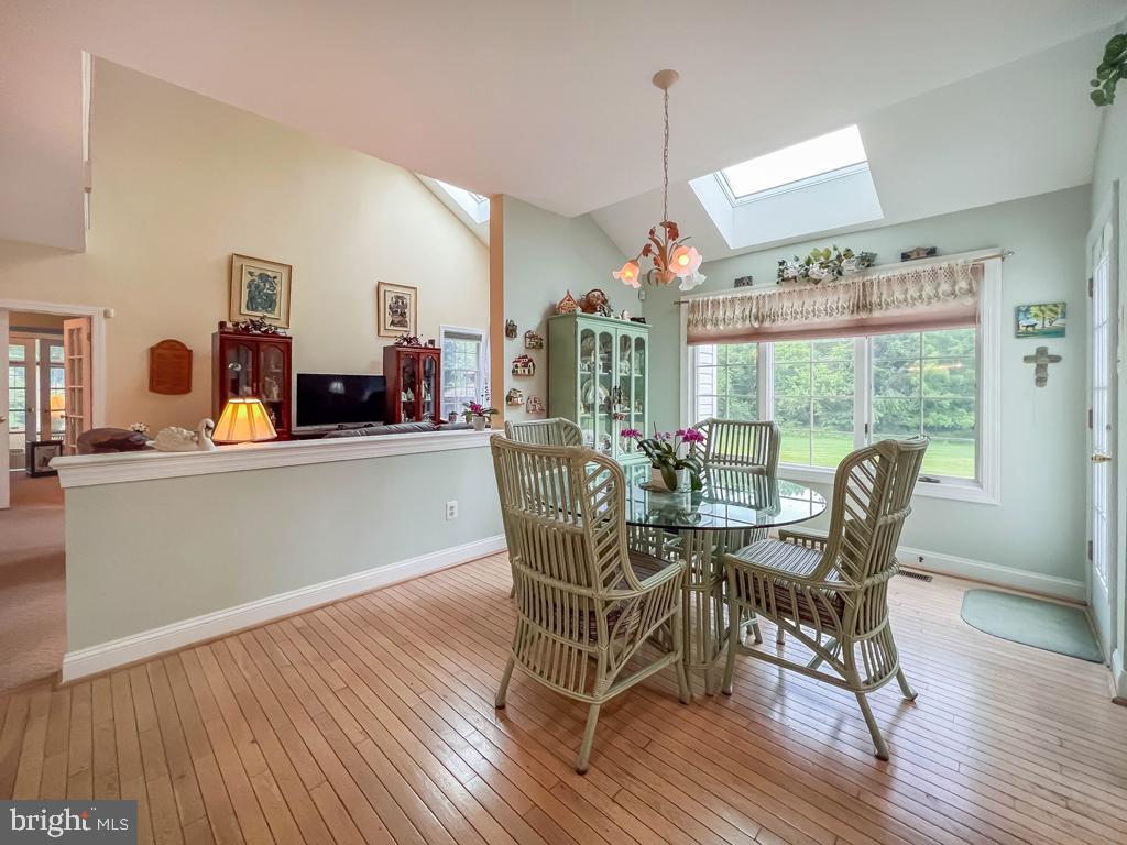 WASHINGTON CROSSING - Residential