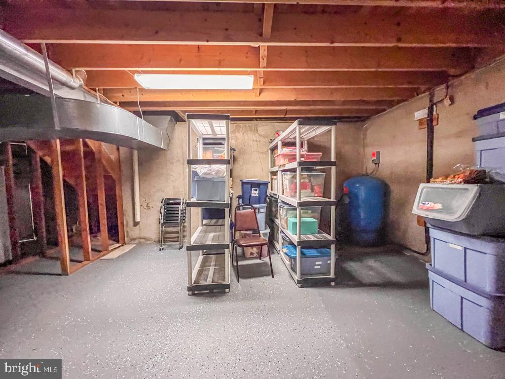 WASHINGTON CROSSING - Residential