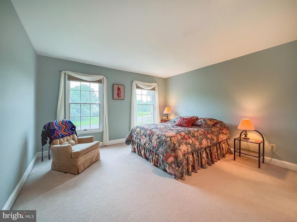 WASHINGTON CROSSING - Residential