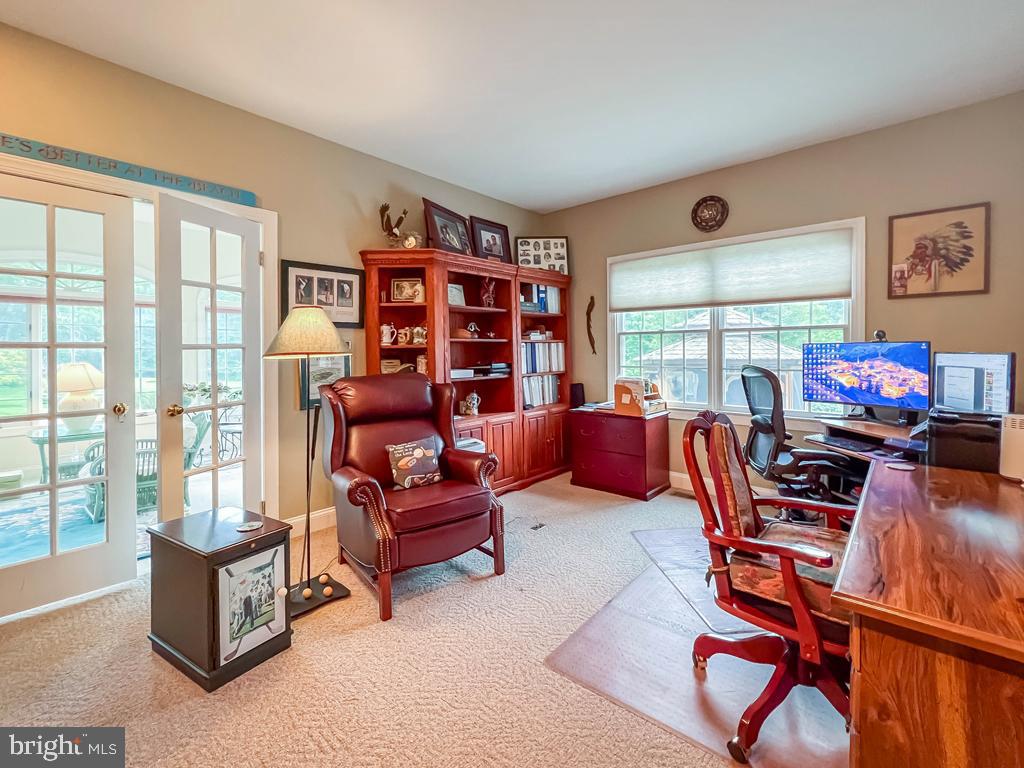 WASHINGTON CROSSING - Residential