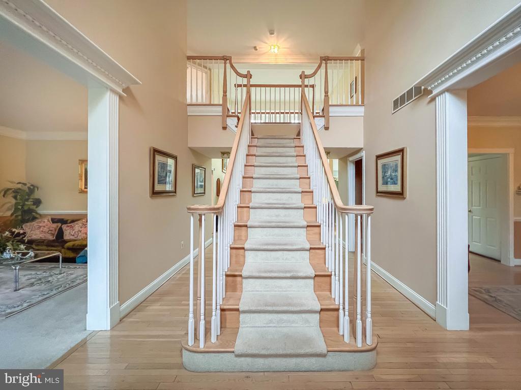 WASHINGTON CROSSING - Residential