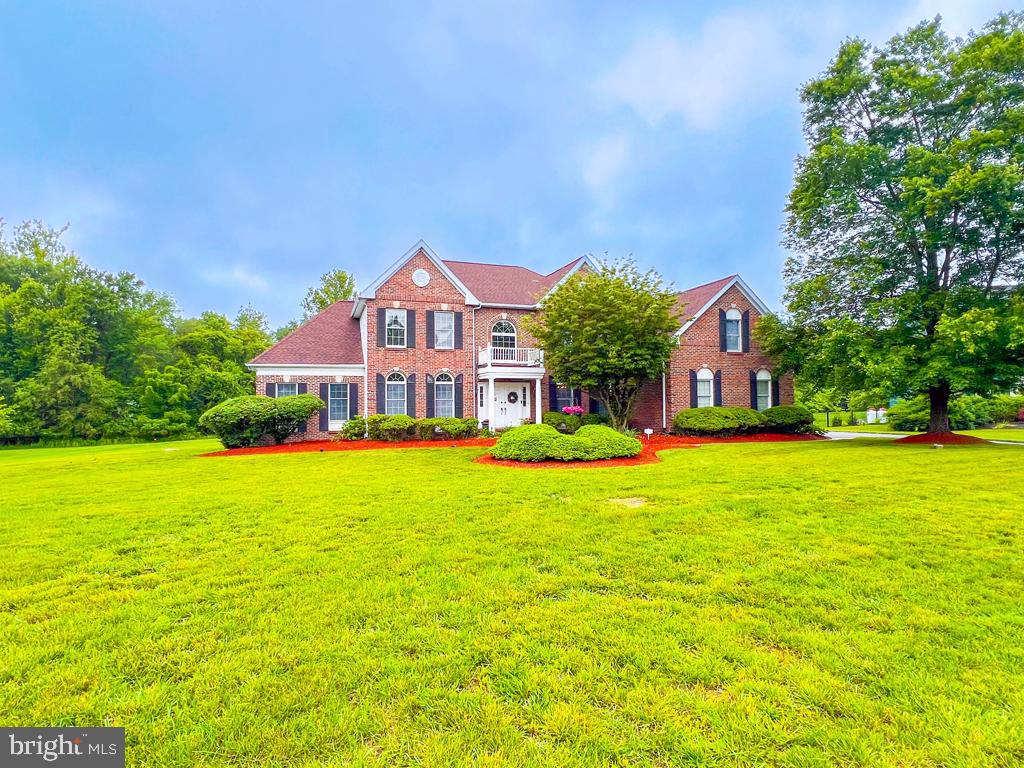19 PHEASANT RUN ROAD