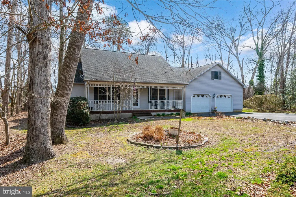 30933 Hickory Lane, Dagsboro, DE 19939