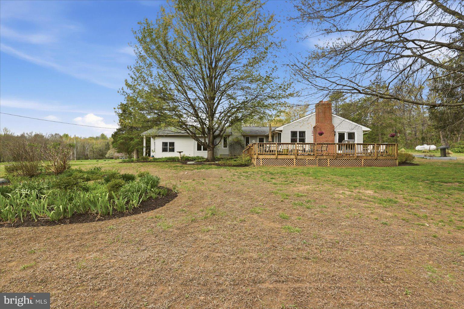 THE CHIMNEYS - Residential