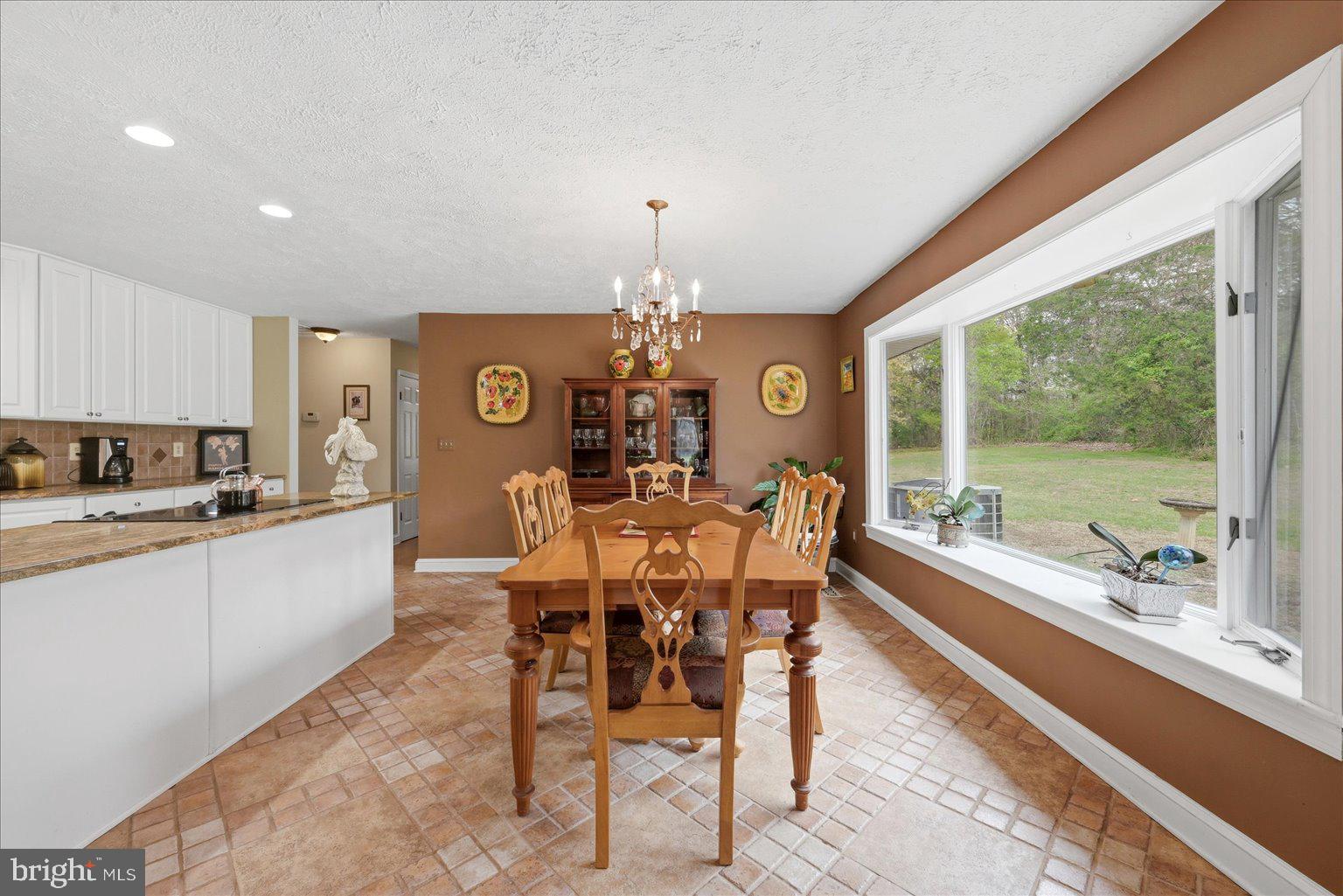 THE CHIMNEYS - Residential