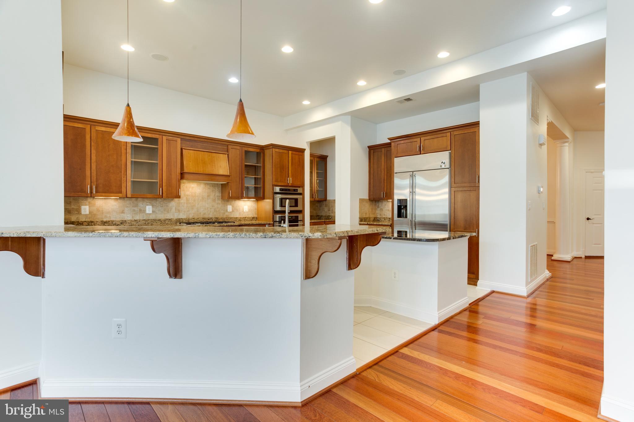 RIVER CREEK - Residential Lease