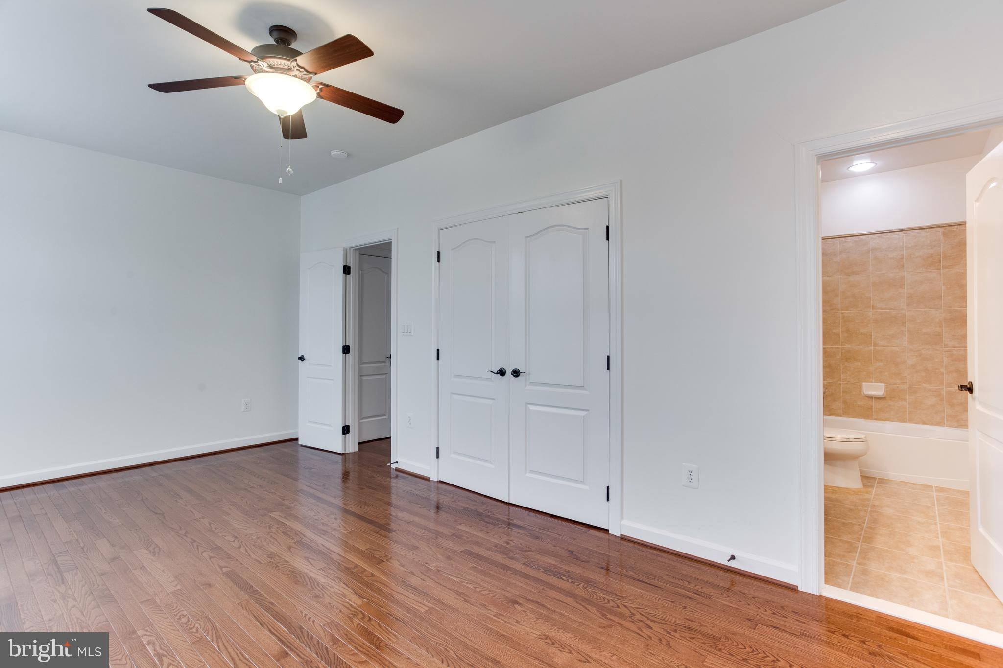 RIVER CREEK - Residential Lease