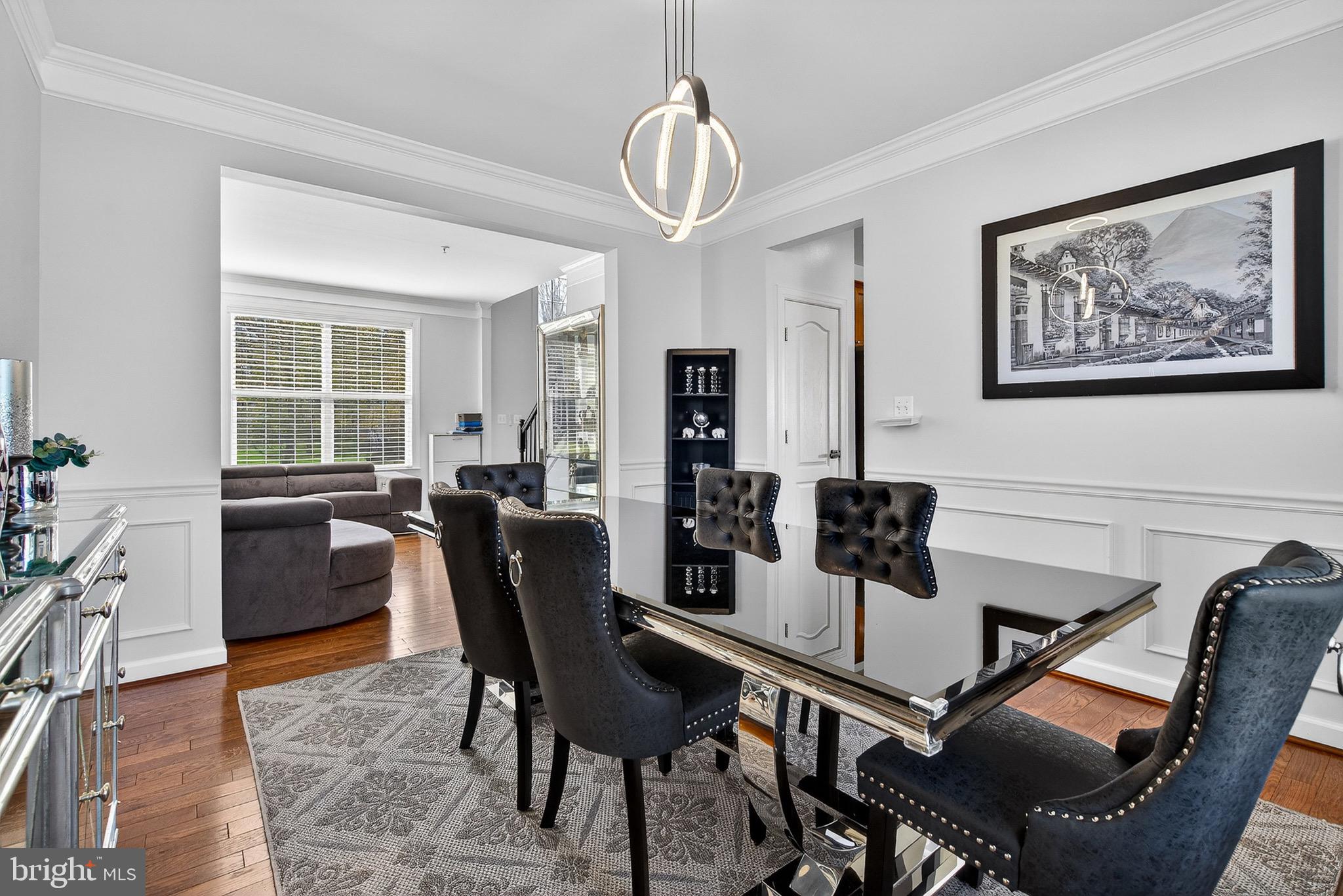 CHARLES HILL - Residential