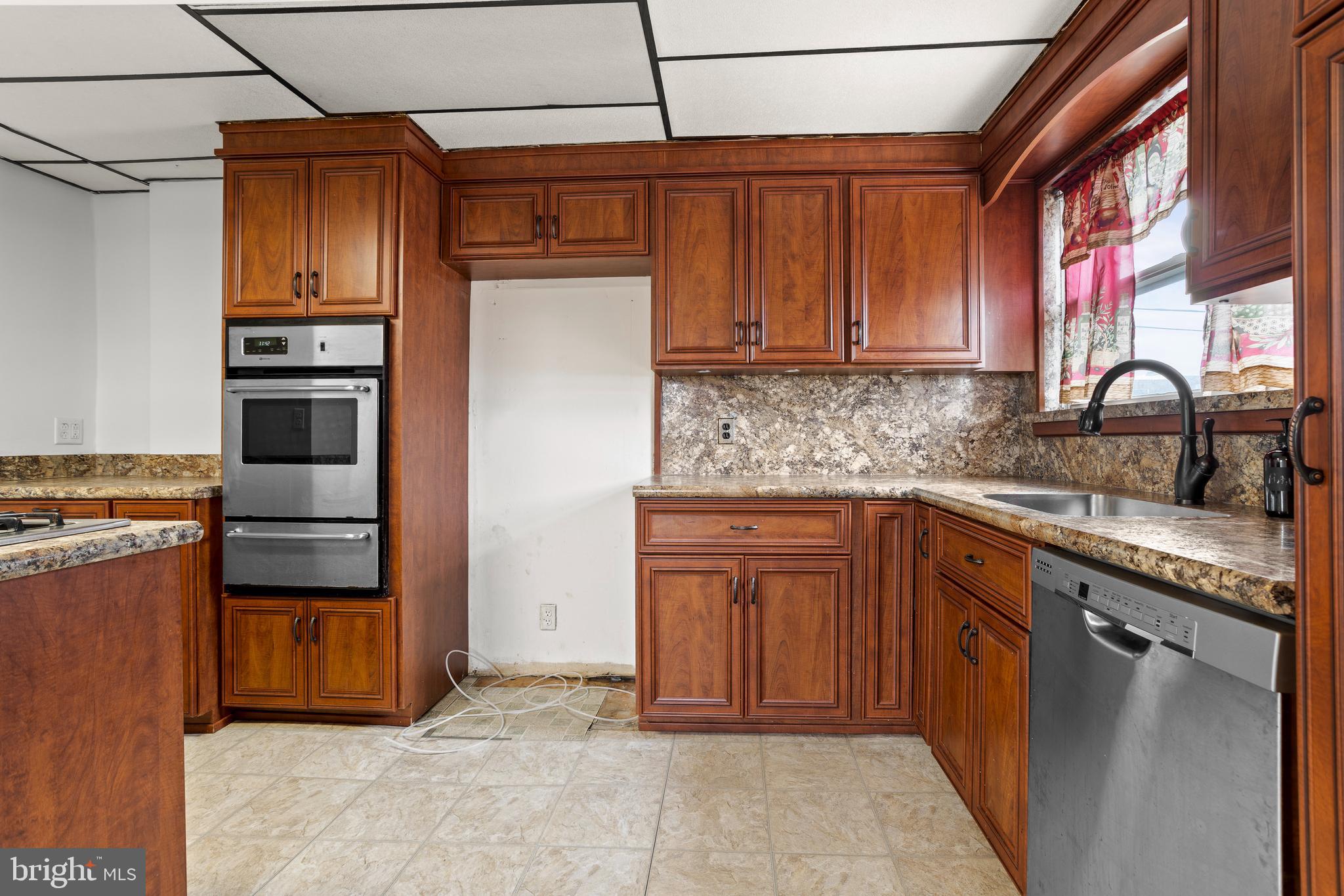 DELMAR VILLAGE - Residential