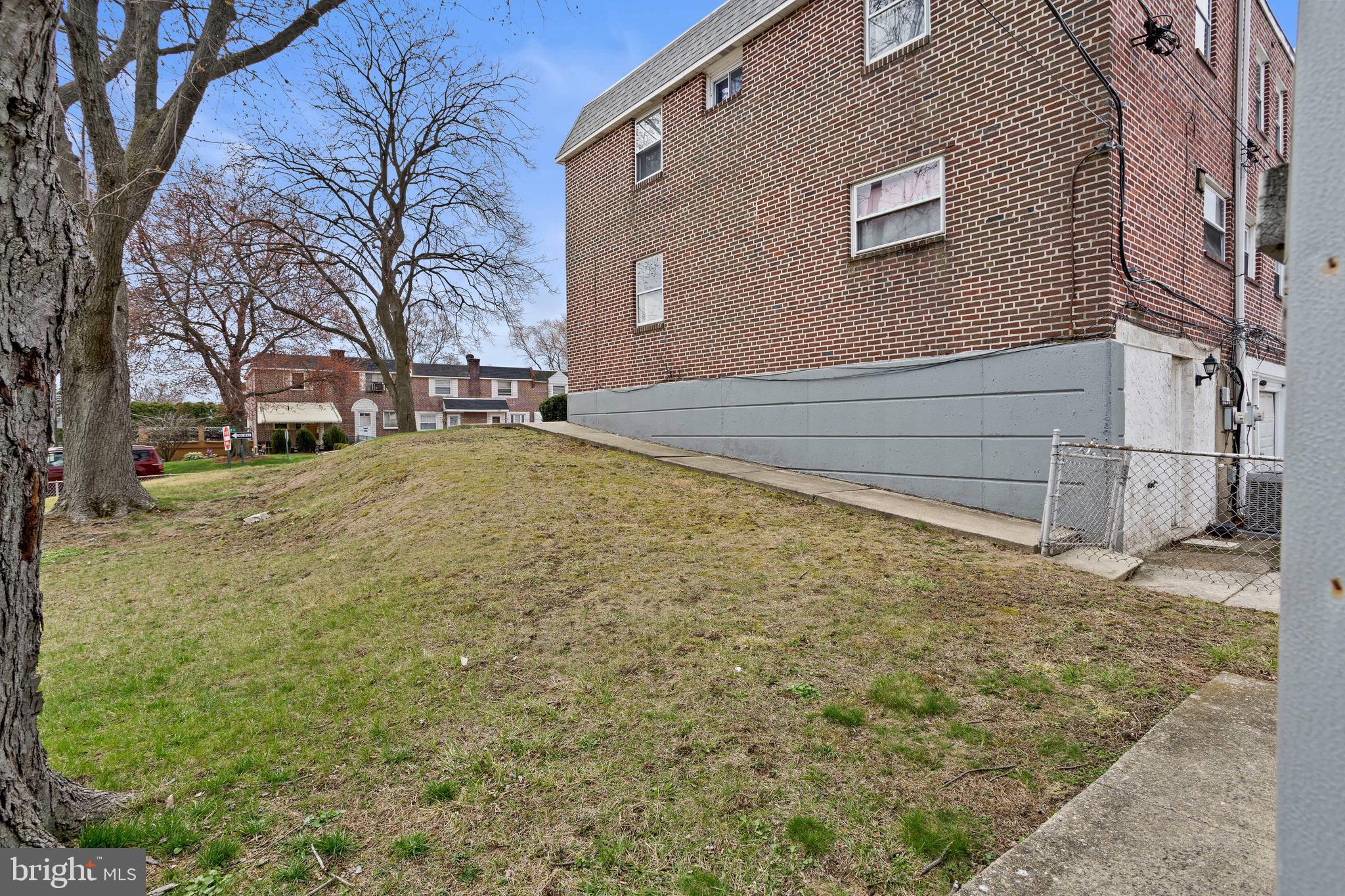 DELMAR VILLAGE - Residential