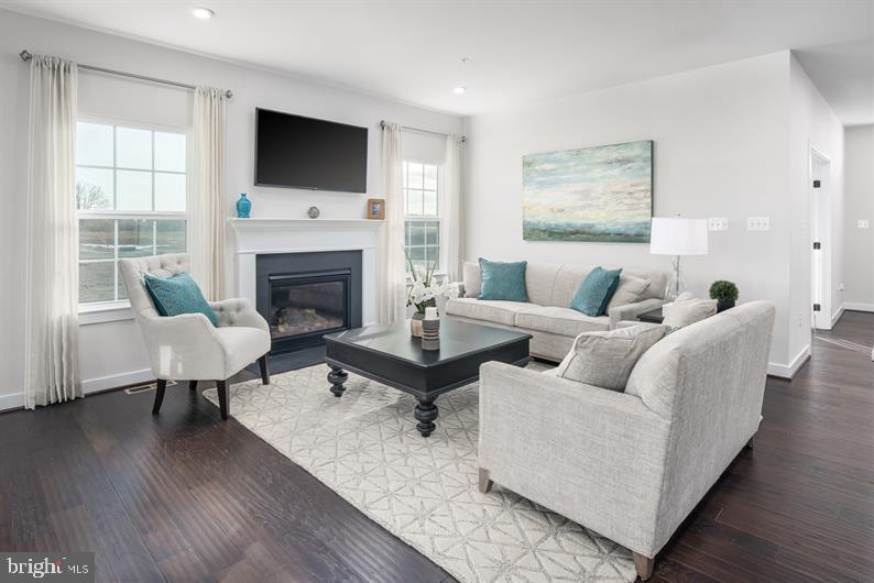 BRENTWOOD - Residential