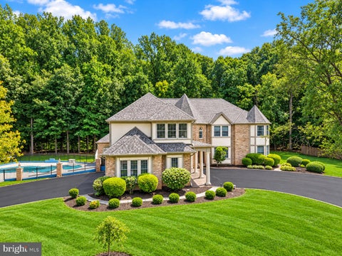 Homes For Sale - 9827 Lake Meadow Court<br/> BURKE, VA 22015