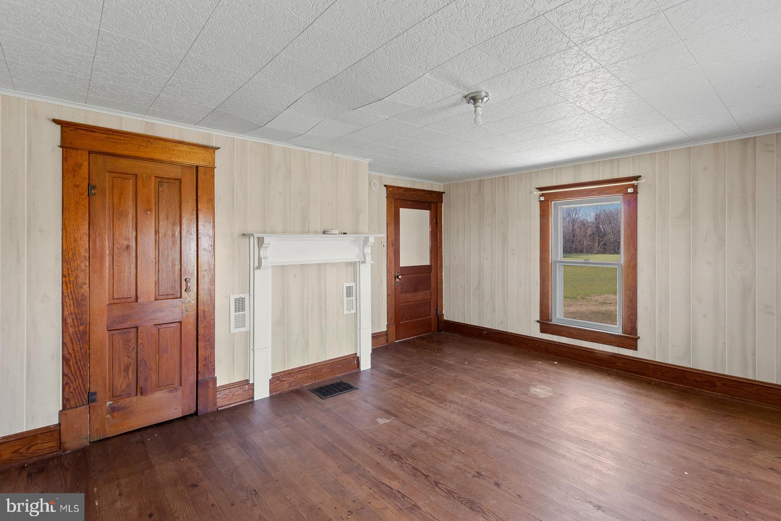 NOT IN SUBDIVISION - Residential