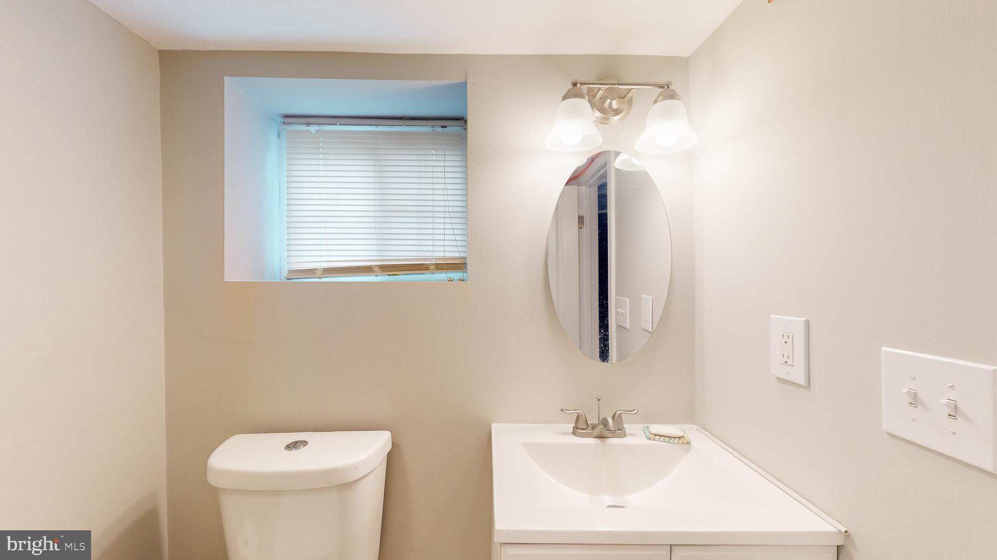 PERRY HALL - Residential